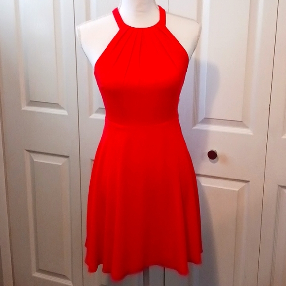 Express Bright Coral High Neck Mini‎ Dress Keyhole Back Size 2 - Picture 1 of 10